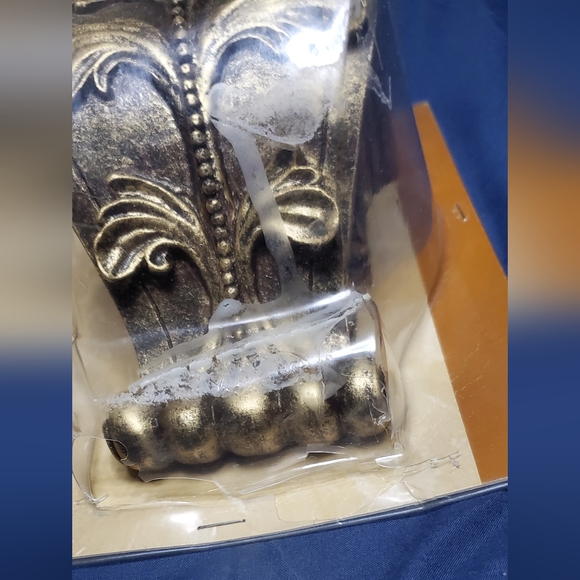 Decrotive Sconce Fashion Trends by Kirsch - Picture 8 of 12